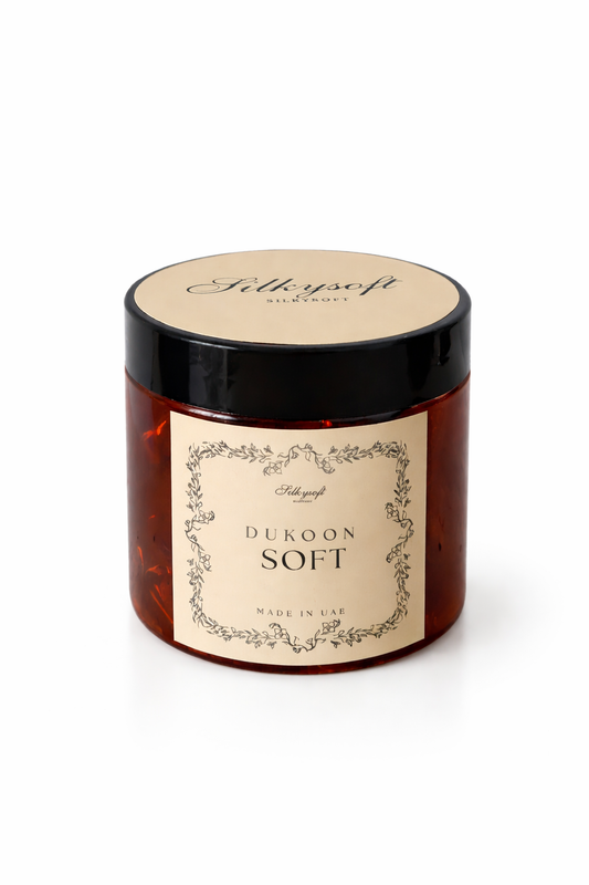 luxury bakhoor incense, rich aroma, elegant traditional fragrance