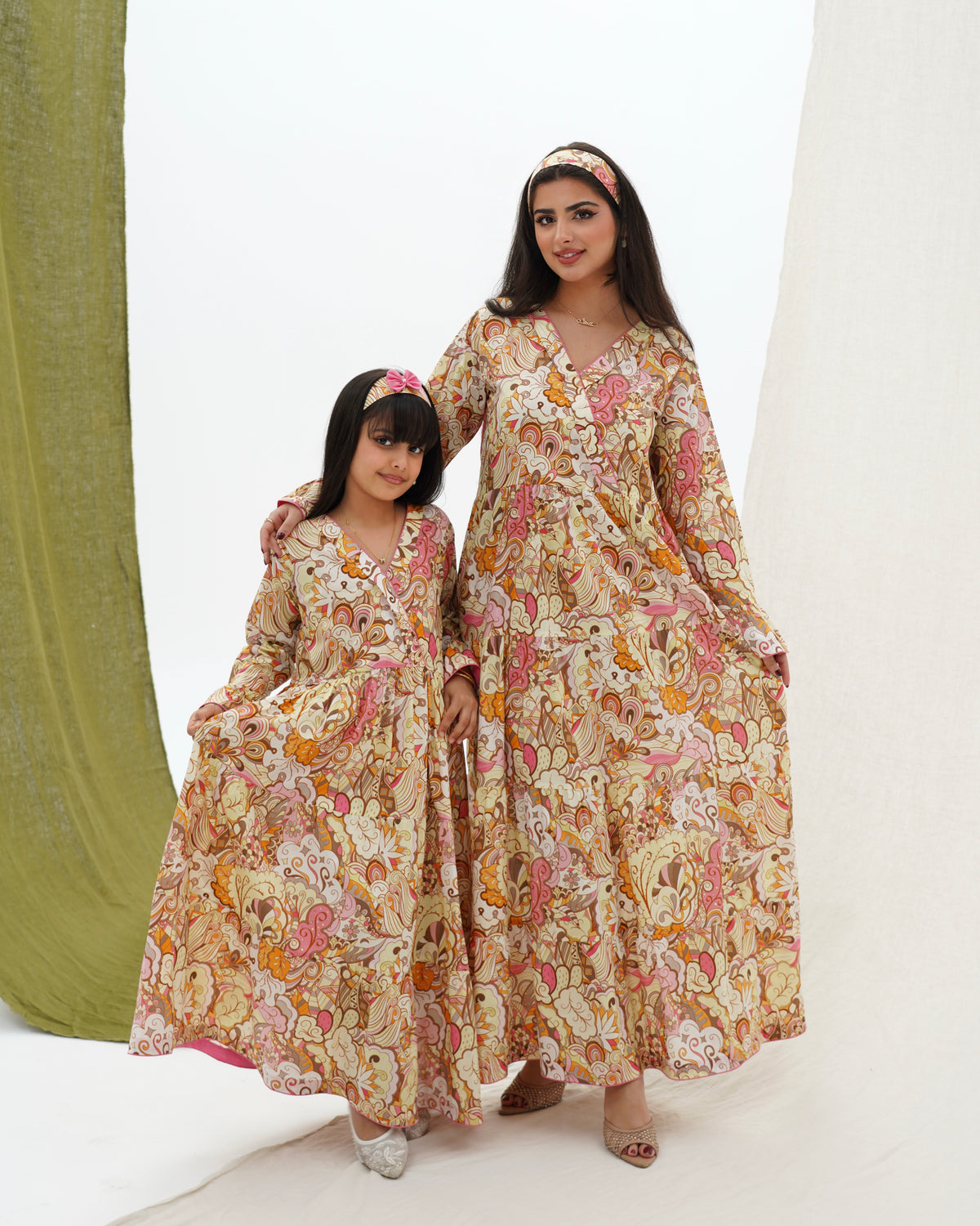 SD241 فتيات صغيرات