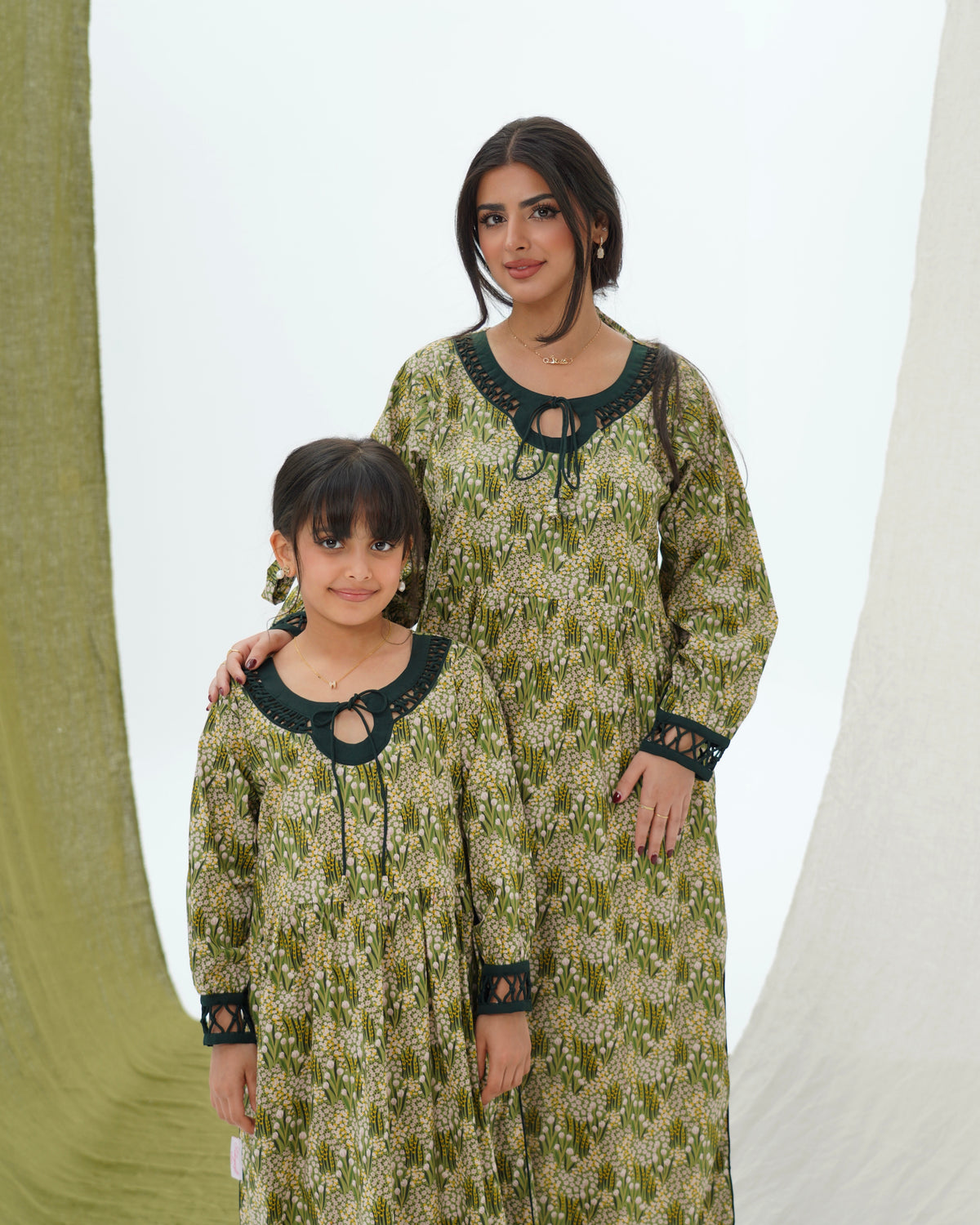 SD2615 little girls